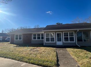 241 Weymouth Ct UNIT A, Ridge, NY 11961