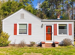429 Timberneck Rd, Deltaville, VA 23043