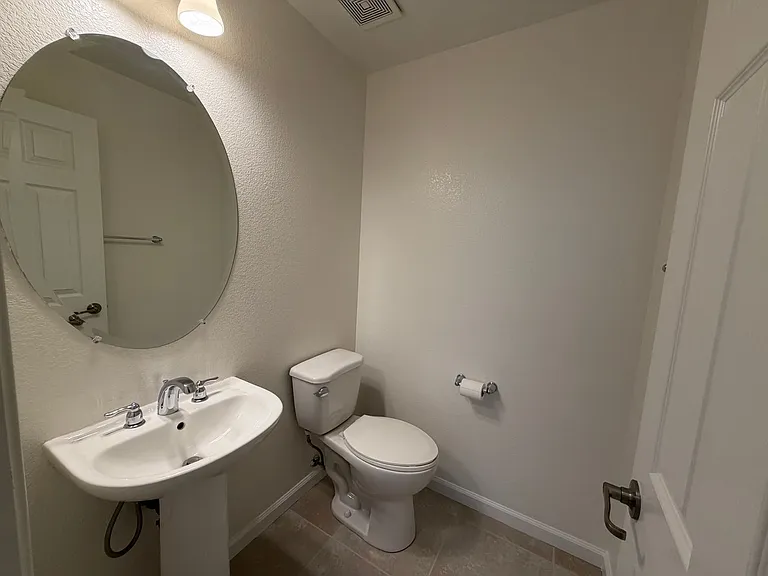 10890 Oakhaven Dr — Photo 23