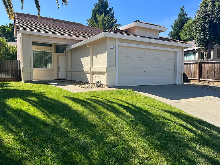 525 Wicklow Dr — Photo 91
