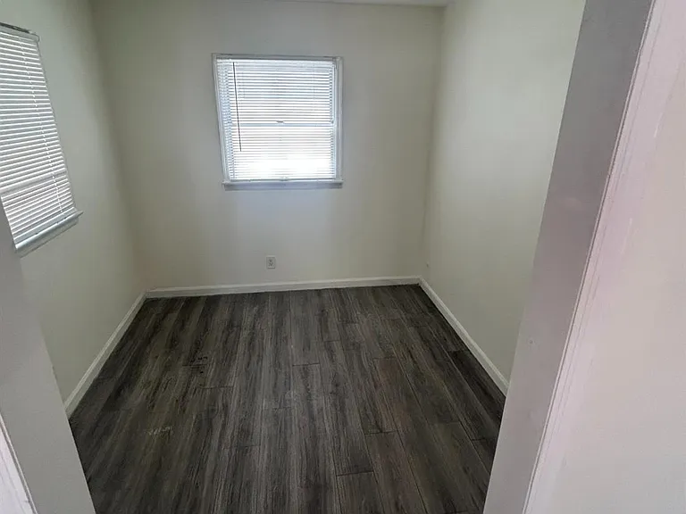 17 Raleigh Rd — Photo 8