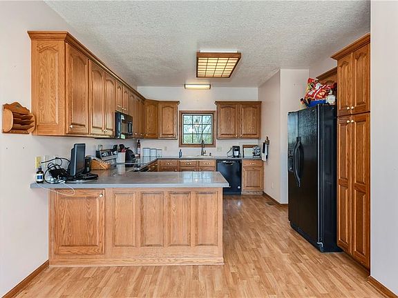 3rd image of 33188 223rd St