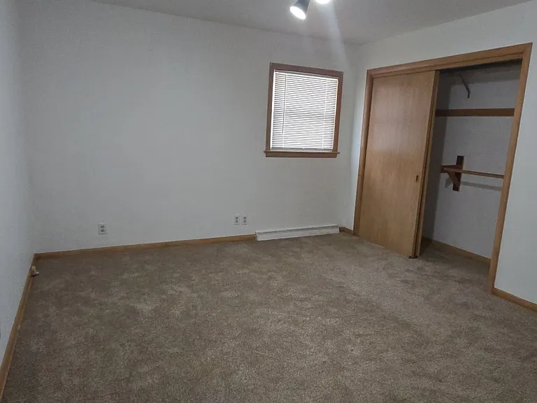 2716 S Cleveland Park Dr — Photo 9