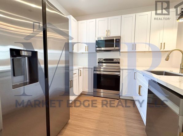 165 Sugarloaf St UNIT 9