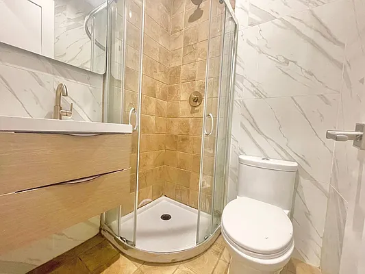 Rented by Doorway NYC, LLC | media 4