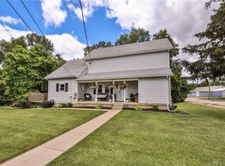553 Albert Rd, Brookville, OH 45309