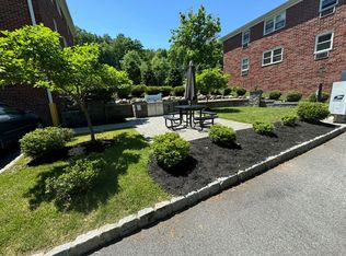 Meadowbrook Gardens, Cedar Grove, NJ 07009