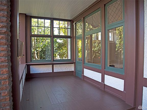 2nd image of 802 N Yakima Ave #2