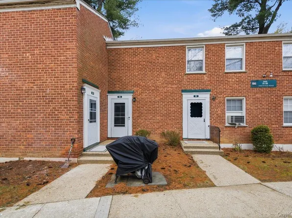 186 Pine Wood #56, Hartsdale, NY 10530