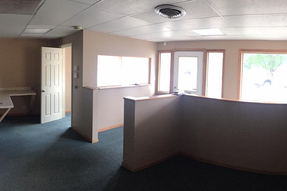 1st image of 610 Jefferson Ave