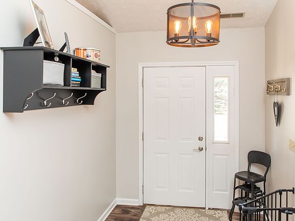 3rd image of 2408 Marana Ct