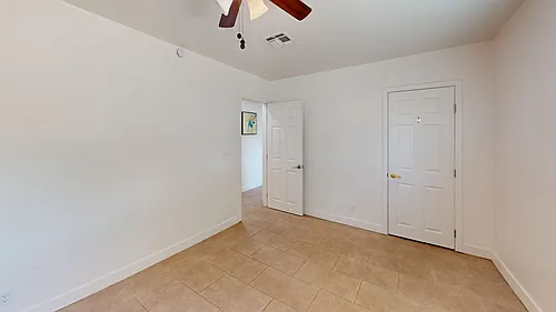 1408 E Orange St #3 Photo 1