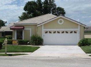 6264 Beaconwood Rd, Lake Worth, FL 33467