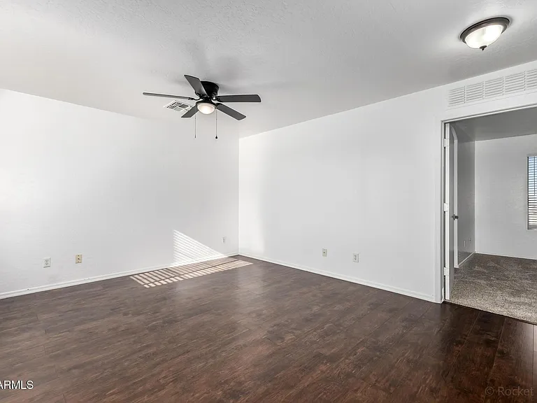 1501 S 113th Dr — Photo 12