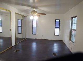 1005 Shana Ln, Irving, TX 75061