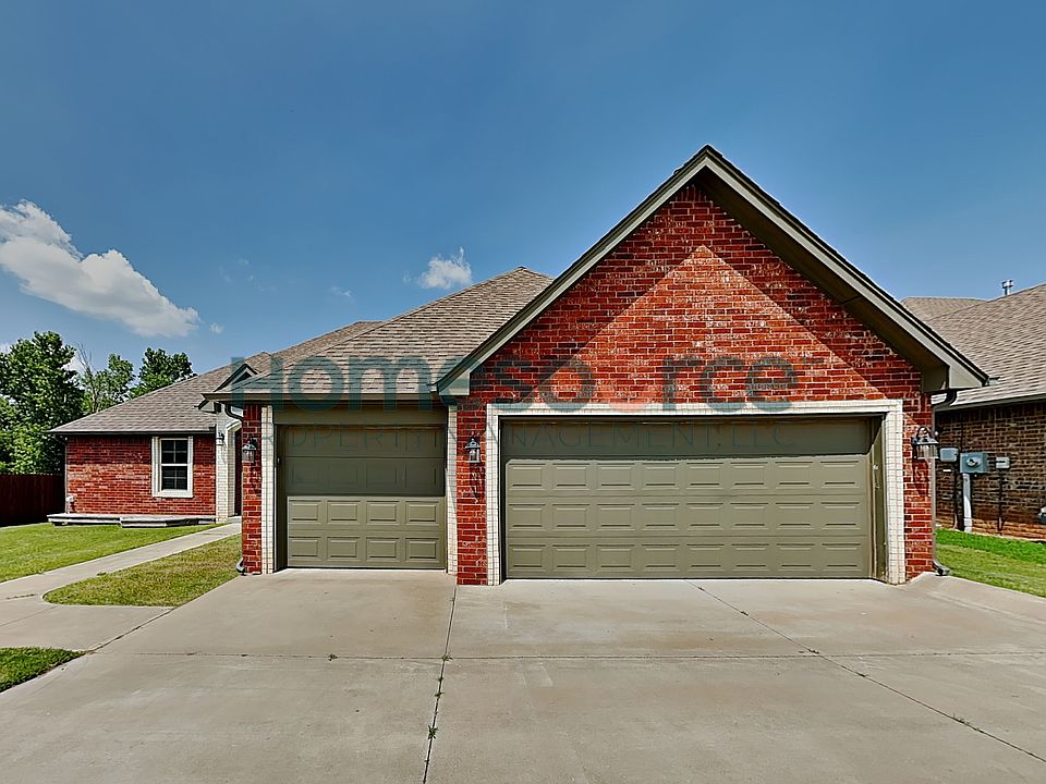 1st image of 305 Starshine Dr