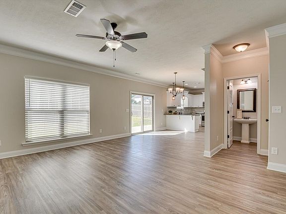 5th image of 305 Brickyard Creek Court