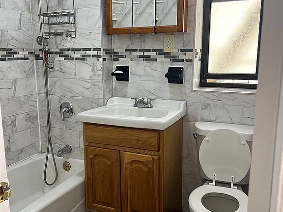 2nd image of 3111 Brighton 1st Pl APT 5C