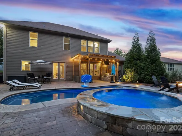 1026 Arges River Dr, Fort Mill, SC 29715