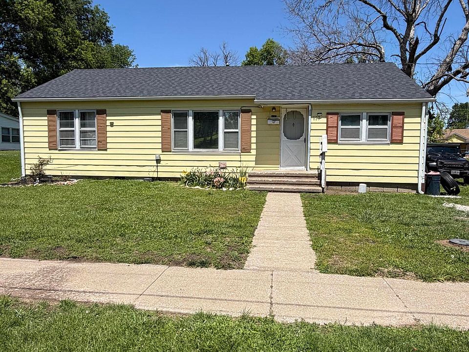 1st image of 637 Quisenberry St