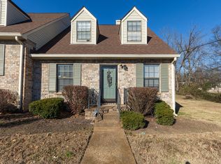 100 Deerpoint Ln, Hendersonville, TN 37075