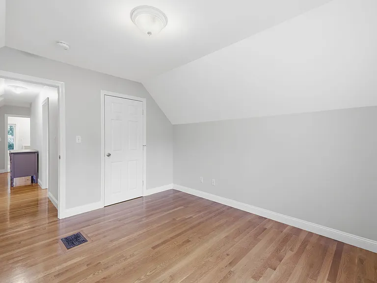 7 Park Ave #7 — Photo 13