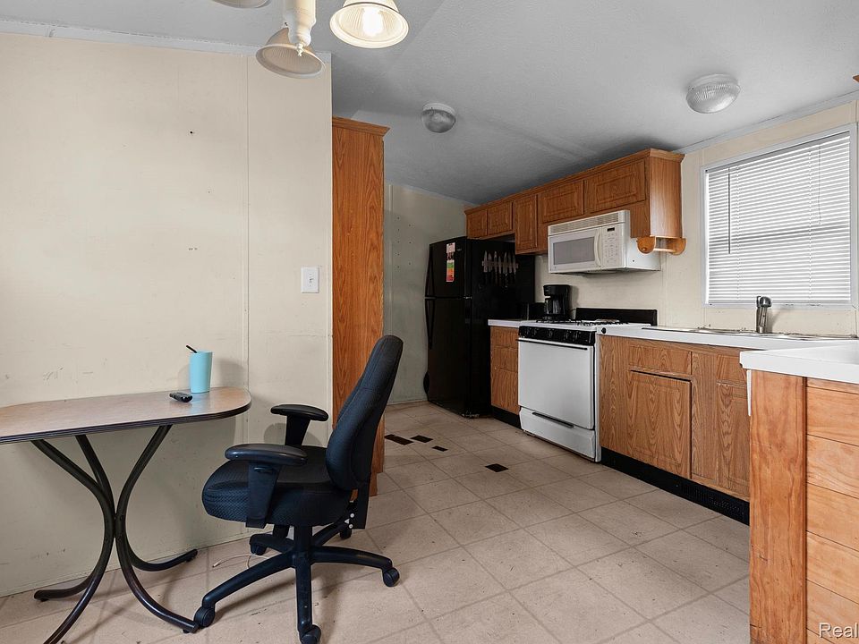 216 Jacqualyn Dr, photo 10