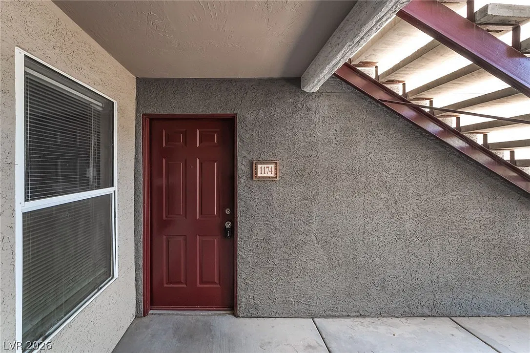 1 bed, 1.0 bath, 755 sqft, $1,350 — Photo 4
