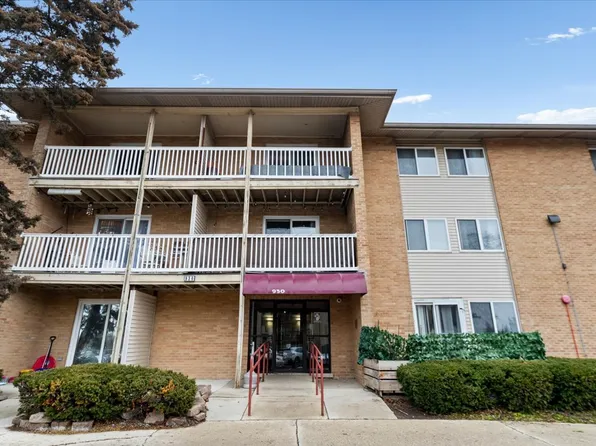 930 Beau Dr Unit 312, Des Plaines, IL 60016