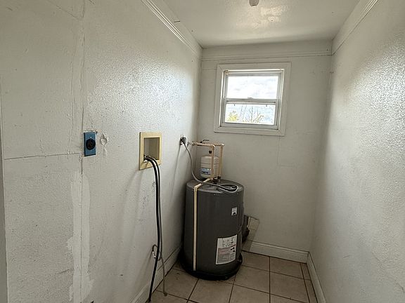 4th image of 2901 Parker Ave #1