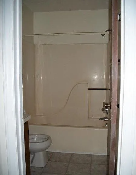 3180-19 Moseley Dr #1 — Photo 6