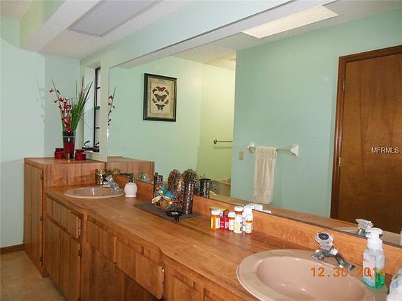 4th image of 11766 Lakewood Dr