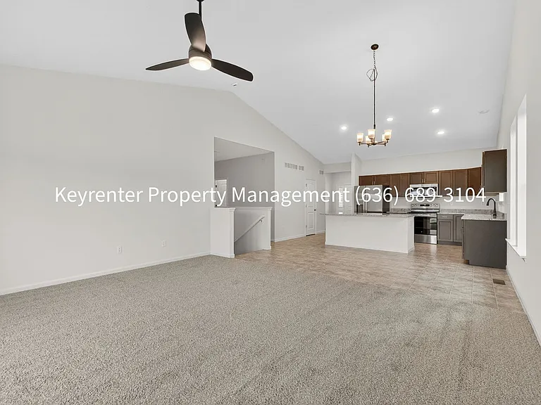 825 Cedarwood Dr — Photo 6