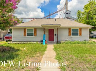 106 W Santa Fe St, Farmersville, TX 75442