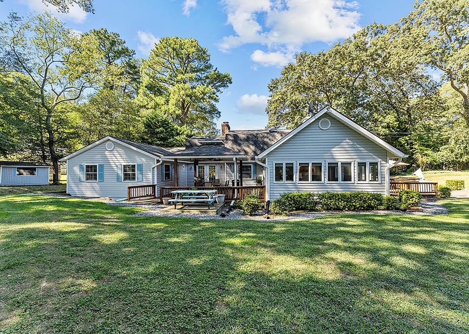 1st image of 166 Blue Crab Ln