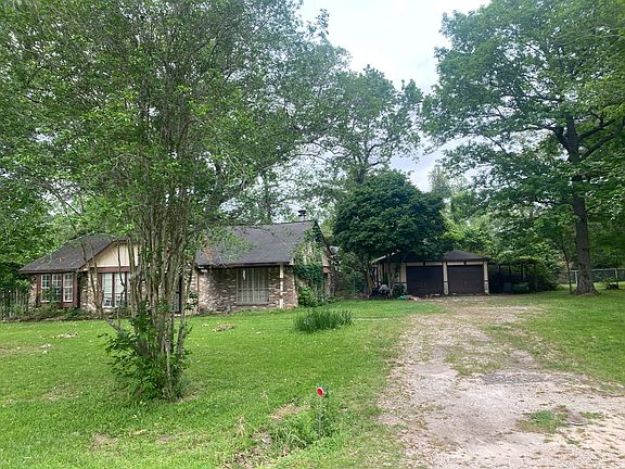 2nd image of 15673 N Country Dr