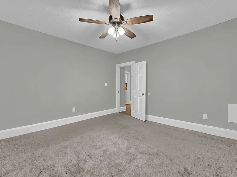 3234 Euclid Heights Blvd #1 — Photo 9
