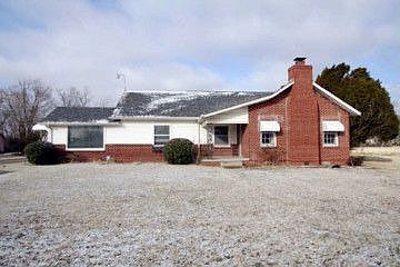1st image of 1336 S 89th Ave E