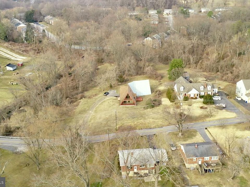 1st image of 2602 Proctor Ln