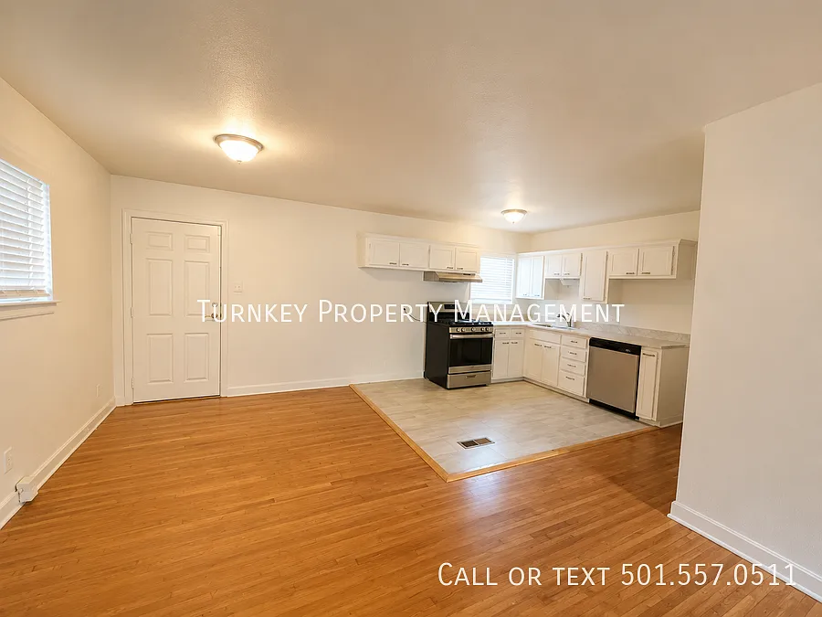 Cozy 3-Bedroom Little Rock Home — Photo 2