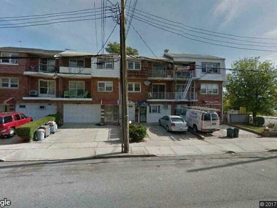 2nd image of 2077 E 57th St