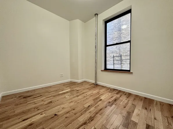 541 West 142nd Street image 7 of 15