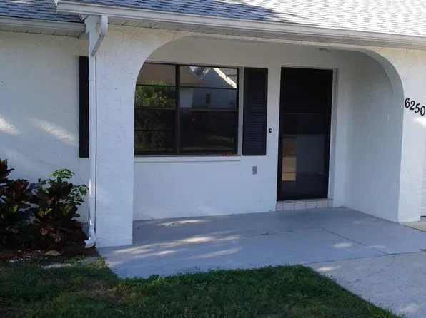 6250 Emerson Dr, New Port Richey, FL 34653