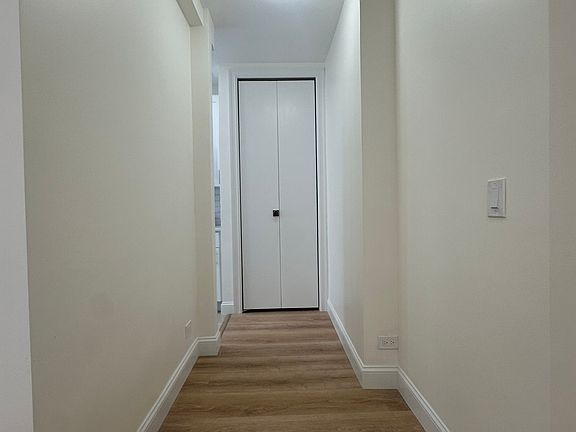 5th image of 531 E 78th St APT 6G