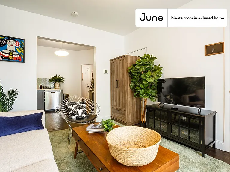 644 Park Pl #2-C — Photo 8