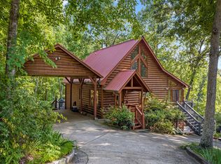 634 Sunrise Valley Rd, Blue Ridge, GA 30513