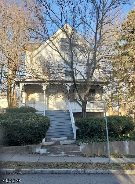 1st image of 16 Abbett Ave