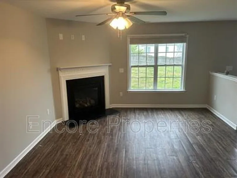 929 Ribbonleaf Ln — Photo 10