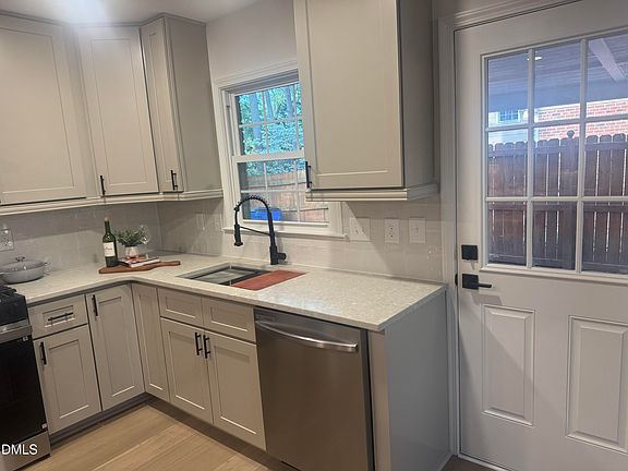 5th image of 3509 Morningside Dr