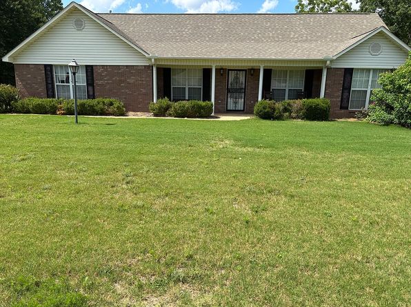 106 Peyton Cir